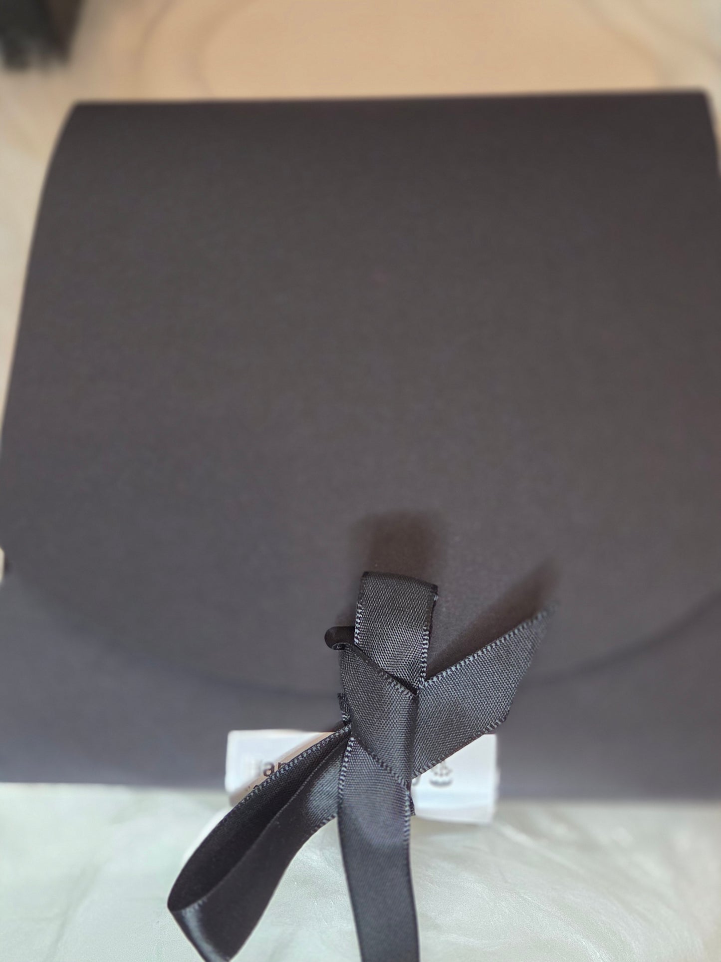 Corporate Gifting — 6ml Velvet Pouch Fragrance Sets