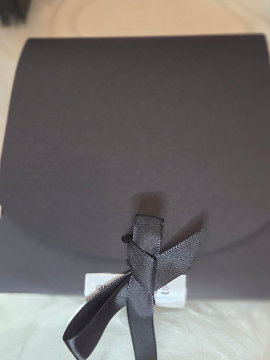 Women’s Curated Luxury Gift Set — Scent Frontier × Swayed by Stone